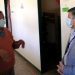 Establecimientos de larga estadía reabren sus puertas para retomar visitas a adultos mayores