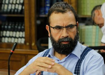 Fiscalía de Tarapacá formalizará al diputado Hugo Gutiérrez por amenazas contra funcionarios de la Armada