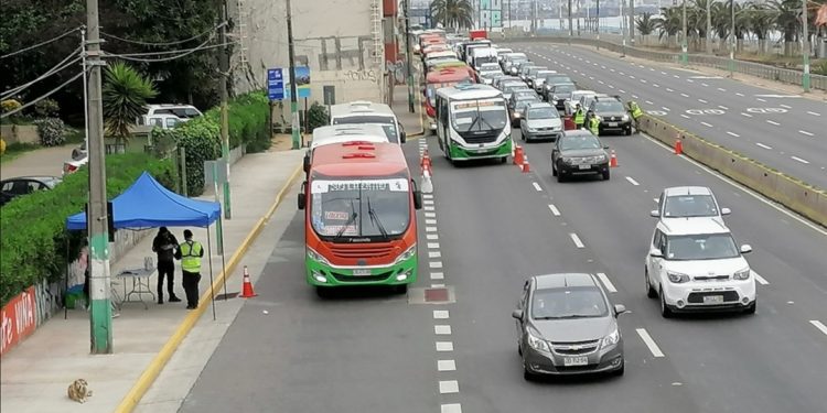 Valparaíso y Viña del Mar salen de cuarentena y Colmed llama al autocuidado