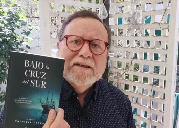 Waldo Carrasco invita a maravillarnos con la travesía para llegar al sur del mundo junto a la renovada novela histórica de Patricia Cerda