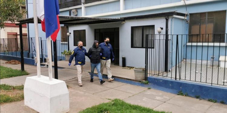 En Quilpué detienen a sujeto por almacenamiento de pornografía infantil