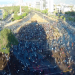 Manifestantes logran copar plaza Baquedano pese a intervención de Carabineros