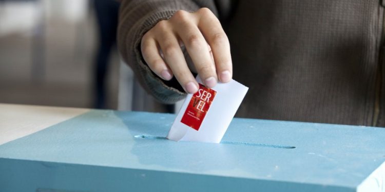 DT recuerda que trabajadores tienen permiso de dos horas para votar en el plebiscito