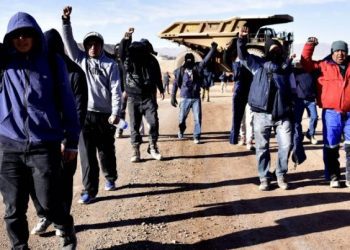 Recibirán 17,5 millones: mineros de Candelaria aceptan bono y bajaron la huelga