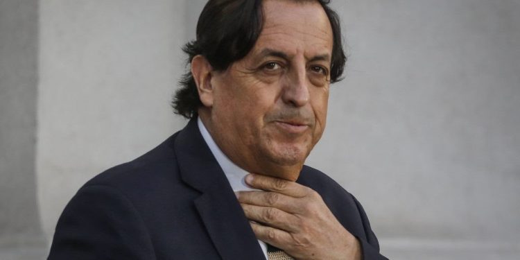 Vocero de Gobierno insiste en llamado a rechazar acusación constitucional contra ministro Víctor Pérez