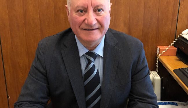 Tricel confirma que límite a la reelección de alcaldes se aplica al cargo sin importar la comuna donde se ejerce