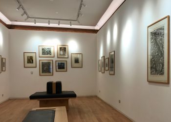 Destacadas grabadoras presentan sus obras en conversatorio organizado por museo de la UPLA