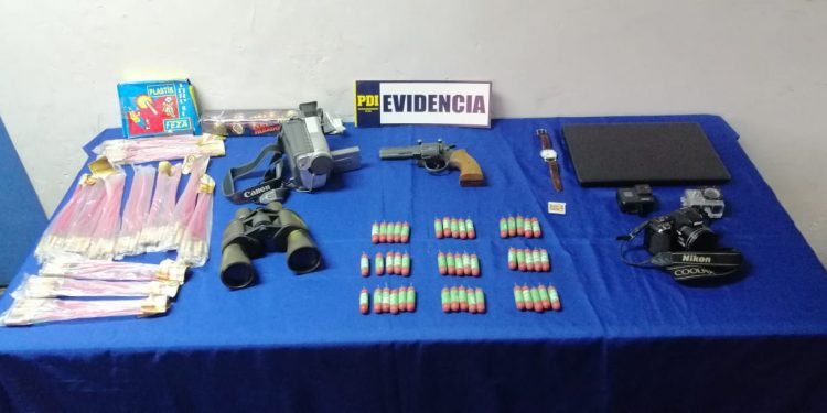 Detienen a dos personas que vendían especies robadas por redes sociales