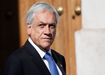 Parlamentarios de oposición presentan solicitud de comisión investigadora por posible triangulación de dineros en AFPs y actuar de Piñera