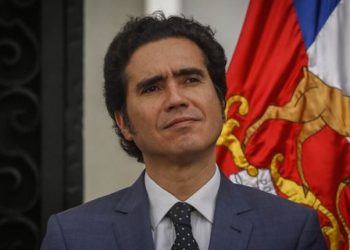 Ministro de Hacienda pidió los datos personales de todos los que retiraron el 10 % de las AFP