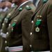 Rechazo a recursos de generales de Carabineros sumariados por Contraloría fue ratificado por la Corte Suprema