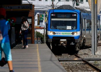 Reestructuración administrativa de Metro Valparaíso y su centralización en Santiago es vista como «una falta de respeto para la región»