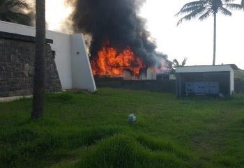 Fiscalía de Rapa Nui logra condena para imputado por homicidio, lesiones leves y cultivo: durante audiencia en su contra resultó incendiado el Juzgado