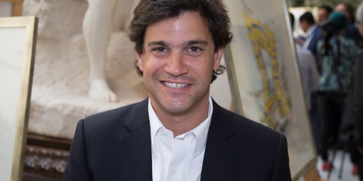 Diputado Sebastián Torrealba espera resultados por contacto estrecho de COVID-19