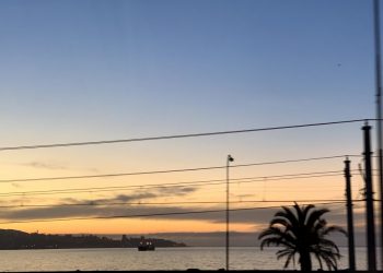 Hoteleros de Valparaíso y ministro de Economía sostienen reunión tras gestión de senadora Allende