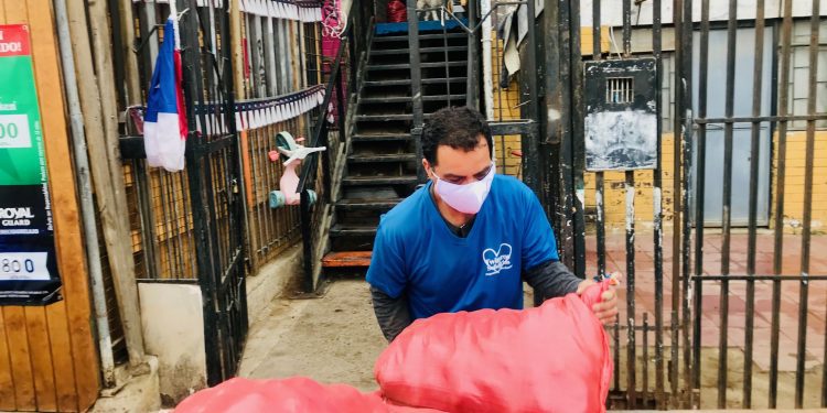 Más de 200 ollas comunes han sido apoyadas por Twitteros Solidarios en tiempos de pandemia
