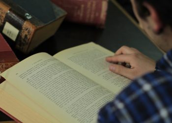 Personas de todo Chile se capacitaron como mediadores de clubes de lectura en la UPLA