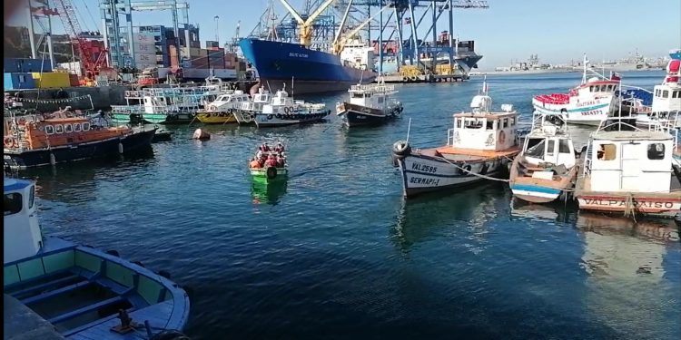 A falta de Año Nuevo en el Mar Valparaíso recibirá el 2021 con sirenas de buques y Bomberos