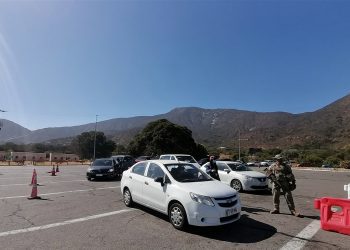 COVID-19: 37 sumarios sanitarios y 1446 derivaciones a primer domicilio se registraron ayer en la Región de Valparaíso
