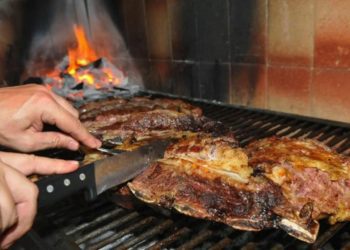 Cachagua: sorprenden a más de una veintena de personas en asado que superaba el aforo permitido