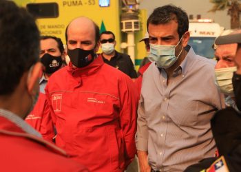 Ministro del Interior anuncia acciones legales contra responsables de incendio en Quilpué