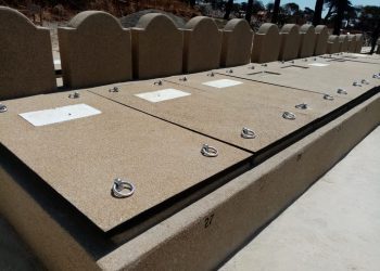 Dirección de Cementerios de Playa Ancha recepciona 62 soluciones constructivas para sepulturas familiares