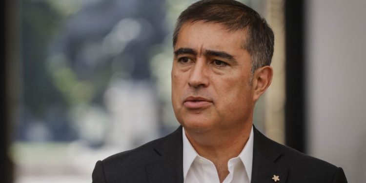 RN proclama a Mario Desbordes como su candidato presidencial