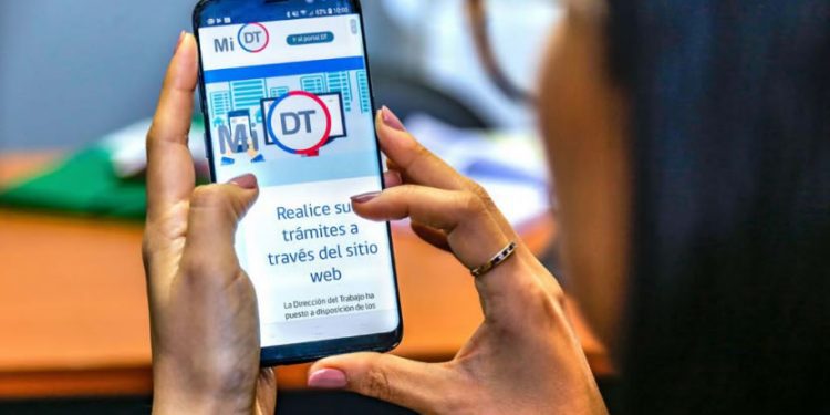 Columna de opinión: «La modernización de la Dirección del Trabajo para que se cumpla el principio de protección de los trabajadores»