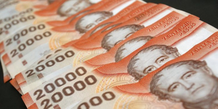 Proyecto para que enfermos terminales puedan retirar sus ahorros previsionales es despachado a ley