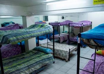 Anuncian que albergues para personas en situación de calle se mantendrán abiertos mientras siga la pandemia