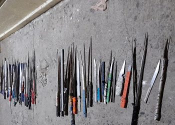 Allanamiento en cárcel de Valparaíso deja más de 70 armas blancas incautadas