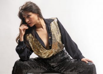 Cantante y comediante Estela de la Luz llega a Algarrobo con show gratuito