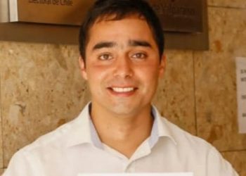 Hijo de intendente Martínez asume como concejal de Viña del Mar