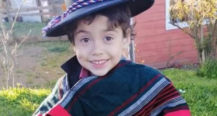 Niño desaparecido en Biobío: PDI realiza diligencias al interior de la casa de Tomás