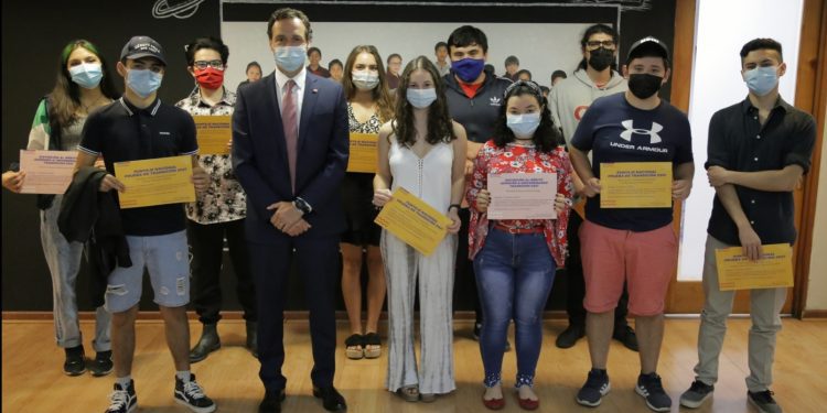 Puntajes nacionales se duplican tras aplicación de Prueba de Transición