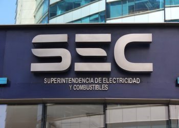 Por extensos cortes de luz del pasado fin de semana Superintendencia formuló cargos a CGE y ENEL