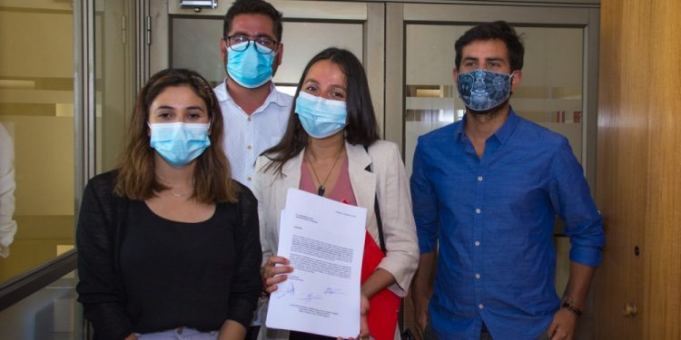 Presentan carta para exigir pronta tramitación de iniciativa que prohíbe instalación de proyectos inmobiliarios en terrenos forestales siniestrados