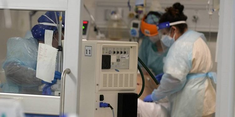 Región de Valparaíso vive uno de los peores momentos de la pandemia y solo hay 5 camas críticas disponibles