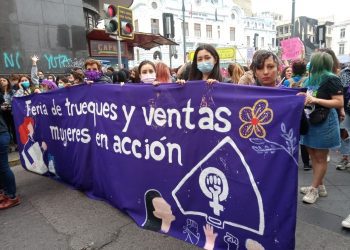 Denuncian que feria de mujeres de trueque y venta habría sido hostigada por la Municipalidad de Viña del Mar