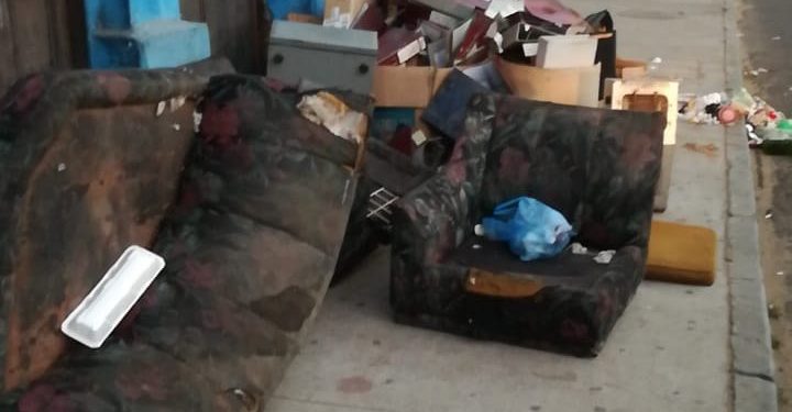 Aumento de microbasurales en distintos puntos de la comuna es denunciado por la Municipalidad de Valparaíso