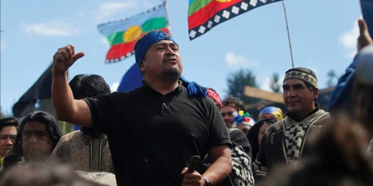 Ataque a equipo de TVN: Héctor Llaitul sostiene que «detrás de esto está la mano negra y siniestra de las forestales”