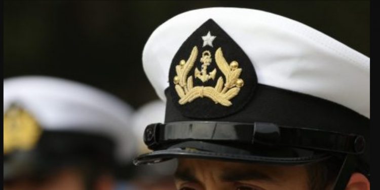 Valparaíso: marino fue detenido tras chocar en estado de ebriedad durante toque de queda y sin salvoconducto