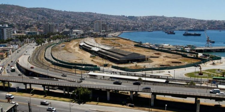 Inquietud por dificultad en avances de toma de razón del proyecto Parque Barón en Valparaíso