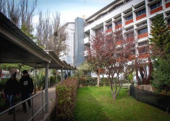 Comisión de Salud Mental de la UPLA se reúne con estudiantes de primer año para ofrecer apoyo