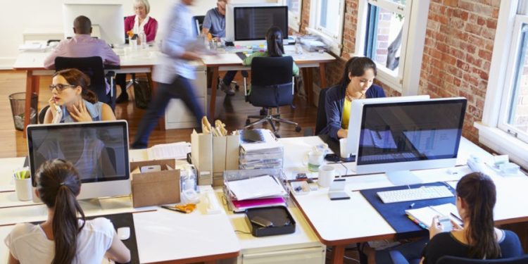 Condiciones laborales de las mujeres durante la pandemia es abordada en sesión especial en el Senado