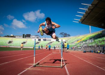 Director de la UPLA es reelecto para presidir federación encargada del deporte universitario