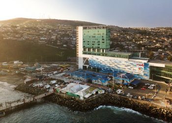 Irregularidades en proceso de habilitación de Hotel Enjoy-San Antonio como residencia sanitaria son denunciadas por el diputado Marcelo Díaz