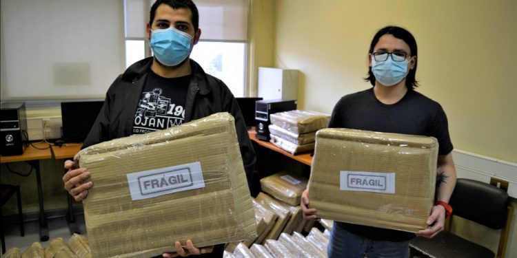 Más de mil estudiantes de la UPLA han recibido ayuda para conectividad