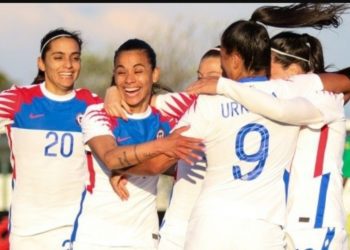 Selección Chilena de Fútbol Femenino venció a Camerún y se acerca a Tokio 2021