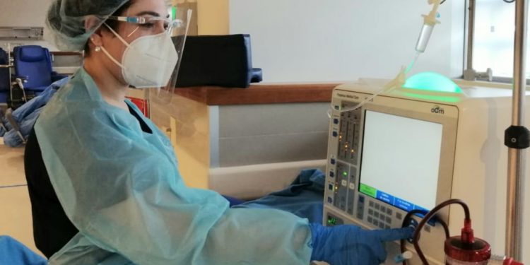 Viña del Mar: más de 2.000 sesiones de hemodiálisis se han realizado a pacientes con COVID-19 en la Unidad de Diálisis del nuevo Hospital Gustavo Fricke